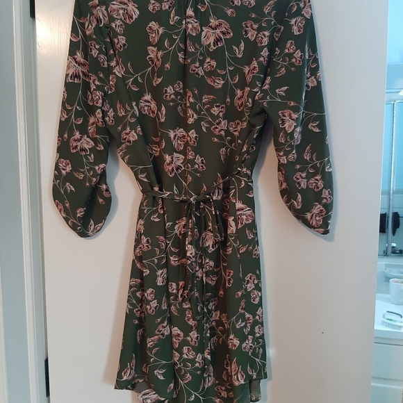 Verse waist tie mini dress - Picture 2 of 6